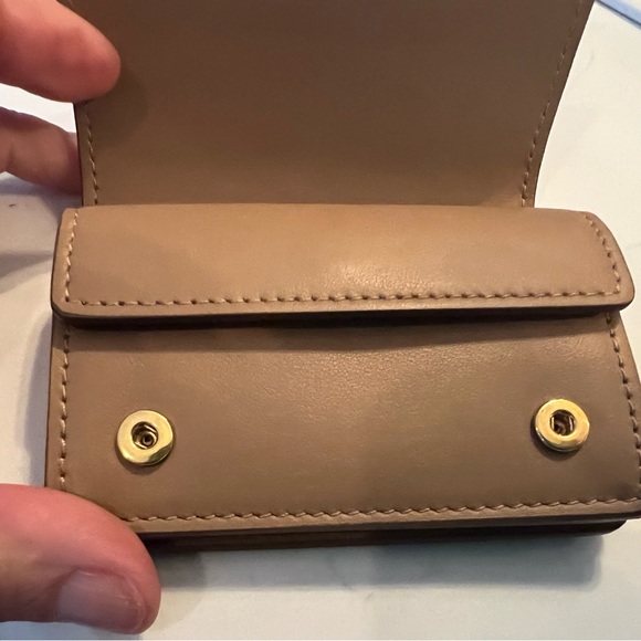 New BURBERRY/ Tan Monogram Card and Coin Case - Picture 13 of 16